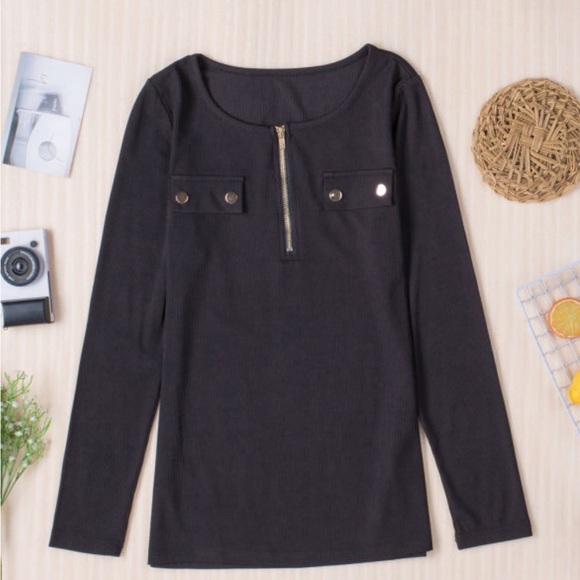 Black Ribbed Zipper Long Sleeved Top Size L or 2XL - Picture 2 of 7